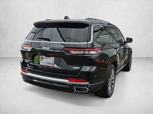 Used 2025 Jeep Grand Cherokee L Summit AWD/4WD image 5