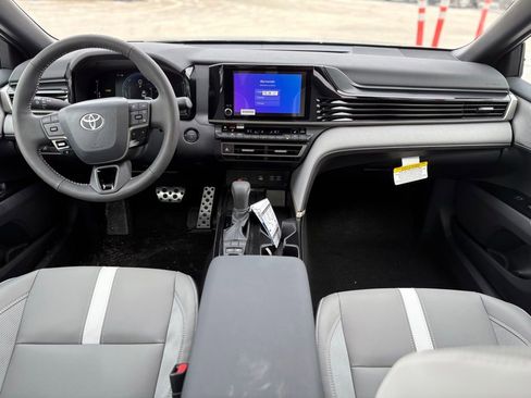 New 2026 Toyota Camry SE image 21