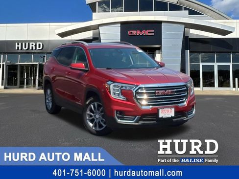 Used 2024 GMC Terrain SLT AWD/4WD image 1