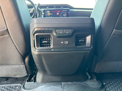 Used 2024 GMC Sierra 2500 AT4 w/ AT4 Premium Plus Package AWD/4WD image 25