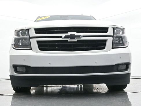 Used 2019 Chevrolet Suburban Premier AWD/4WD image 55