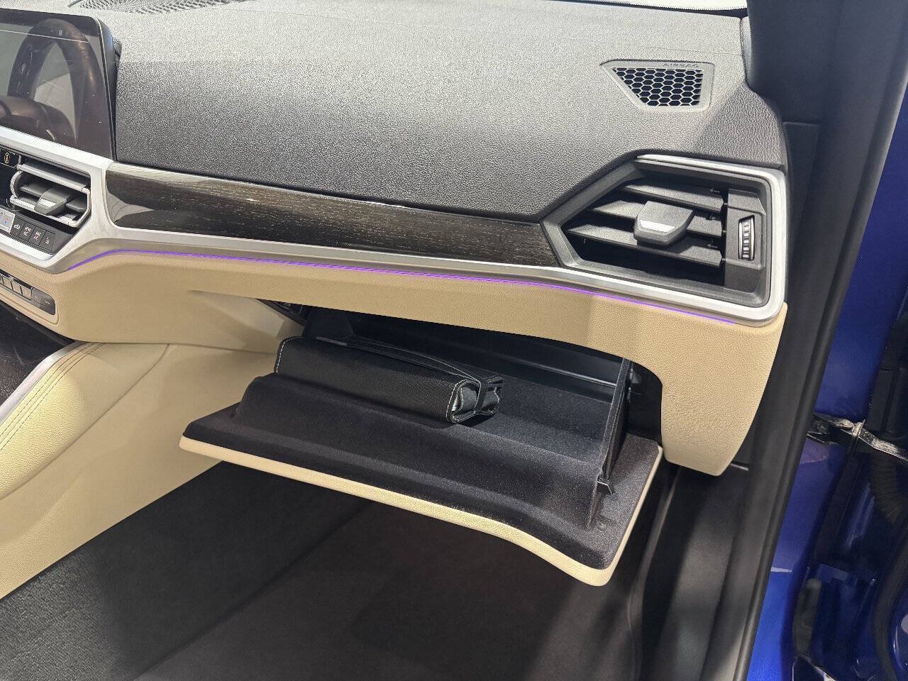 Used 2023 BMW 430i Convertible w/ M Sport Package RWD image 17