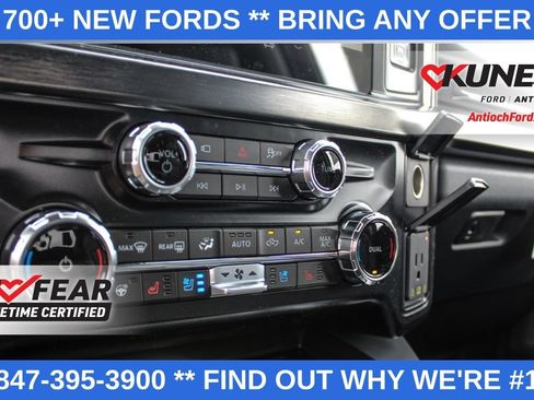 New 2025 Ford F250 Lariat w/ Black Appearance Package AWD/4WD image 49