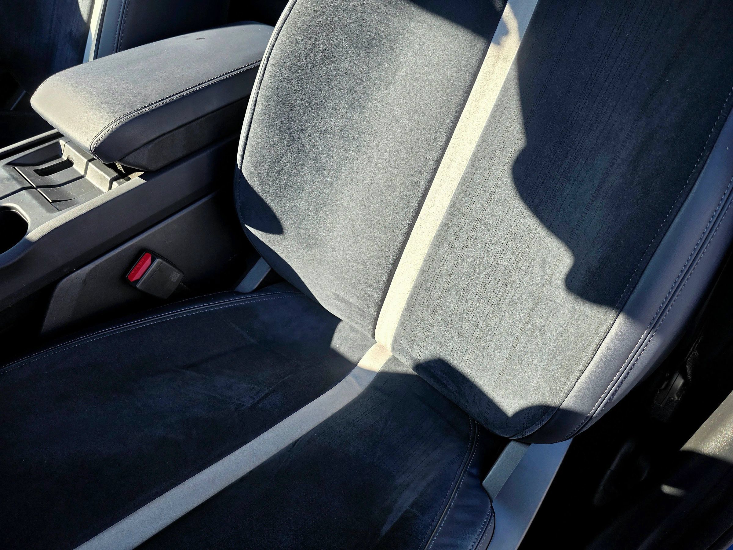 Used 2023 Fisker Ocean One AWD/4WD image 40