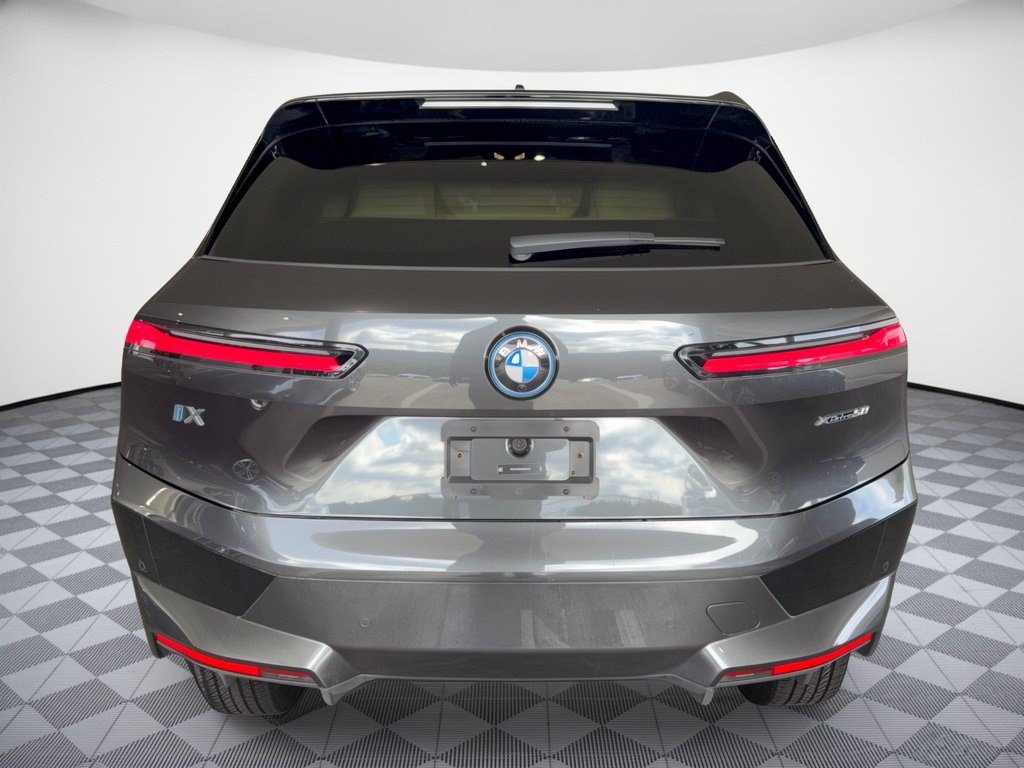 Certified 2024 BMW iX xDrive50 w/ Sport Package AWD/4WD image 8