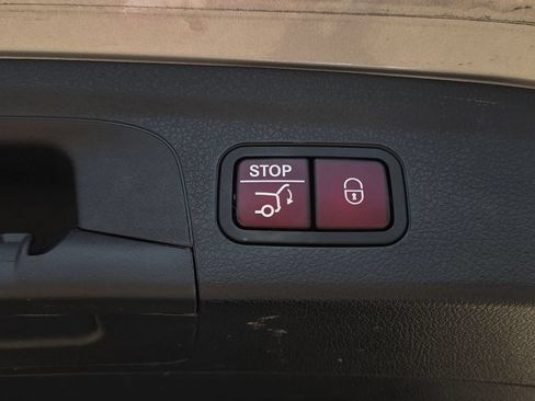 Used 2022 Mercedes-Benz GLE 450 4MATIC image 27