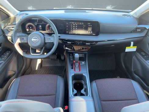New 2026 Nissan Kicks SR image 16