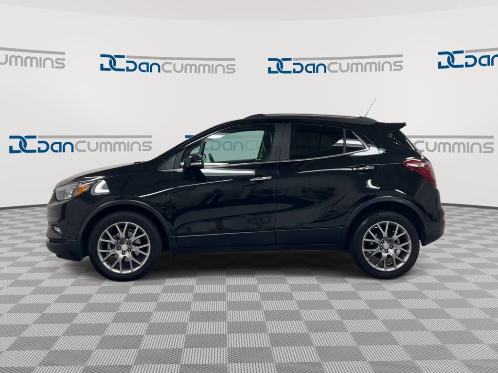 Used 2018 Buick Encore Sport Touring w/ Safety Package FWD image 5
