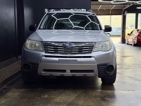 Used 2010 Subaru Forester 2.5X image 2