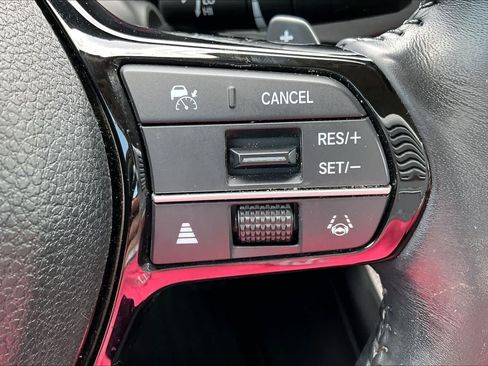 Used 2024 Honda Accord Touring image 21