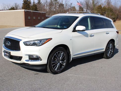 Used 2017 INFINITI QX60 Luxe w/ Deluxe Technology Package image 5