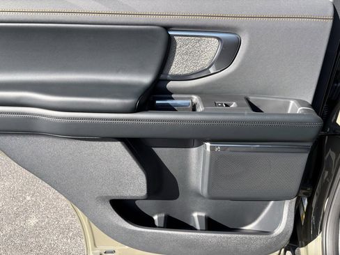 New 2025 Ford Expedition Tremor image 26