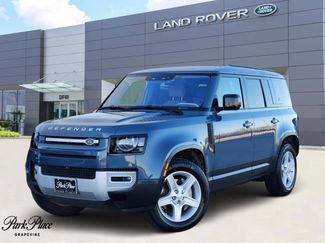 Used 2021 Land Rover Defender 110 SE video 1