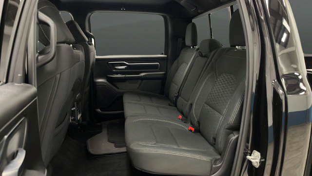 Used 2025 RAM 1500 Big Horn AWD/4WD image 22