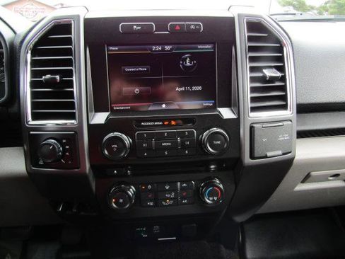 Used 2015 Ford F150 XLT w/ Equipment Group 302A Luxury image 11