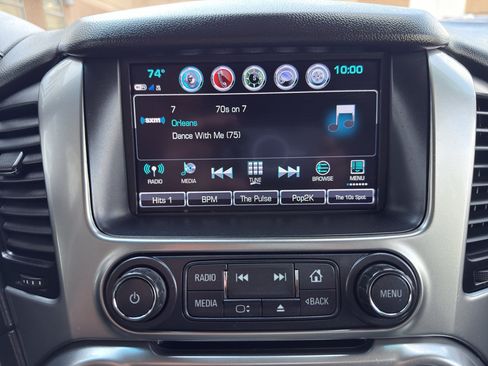 Used 2019 Chevrolet Suburban Premier AWD/4WD image 29