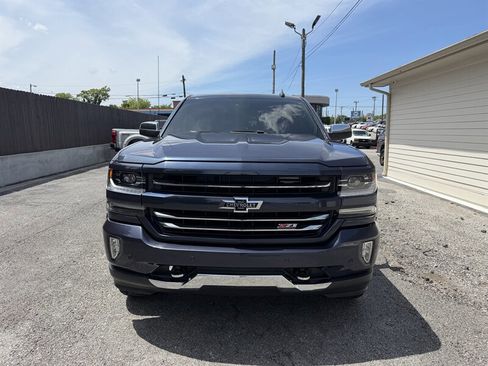 Used 2018 Chevrolet Silverado 1500 LTZ Z71 w/ Centennial Edition AWD/4WD image 4