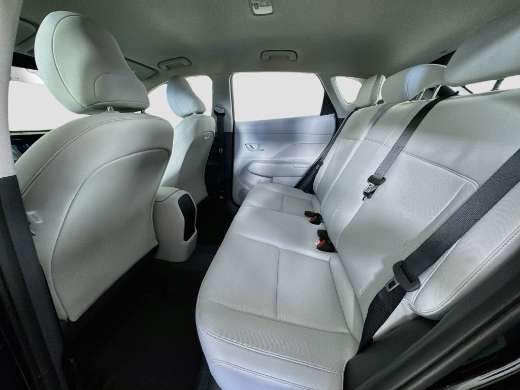New 2027 Hyundai Kona SE AWD/4WD image 26