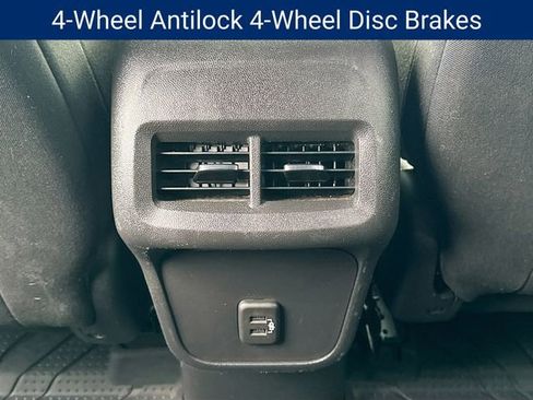 Used 2019 Chevrolet Equinox LT image 26