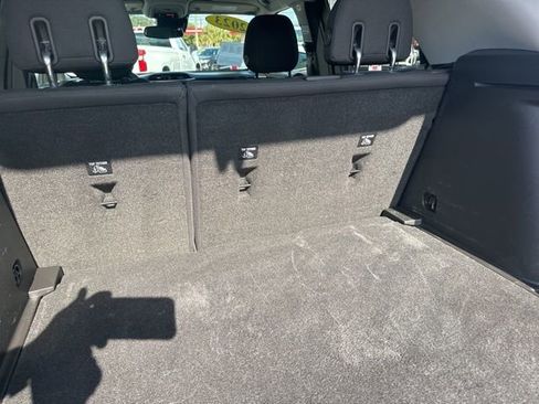 Used 2023 Chevrolet TrailBlazer LT w/ Convenience Package image 37