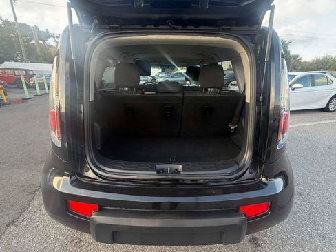 Used 2011 Kia Soul + w/ Audio Pkg FWD image 9
