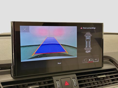 Used 2023 Audi Q5 2.0T Premium w/ Convenience Package image 23