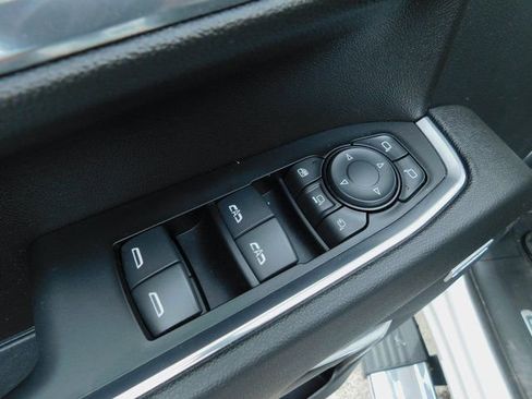 Used 2024 Chevrolet Silverado 2500 LTZ w/ LTZ Convenience Package image 13