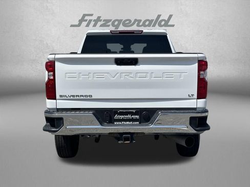 Used 2025 Chevrolet Silverado 2500 LT w/ Convenience Package AWD/4WD image 6