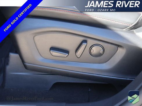 Certified 2025 Ford Explorer ST-Line w/ ST-Line Street Pack image 25