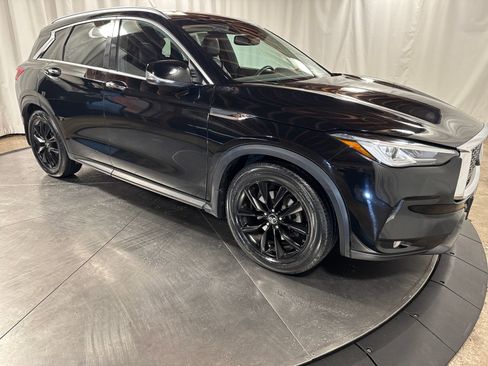 Used 2019 INFINITI QX50 Luxe w/ Navigation Package image 10