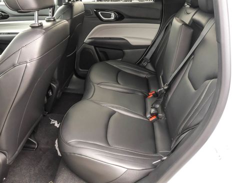 New 2026 Jeep Compass Limited w/ Sun, Sound & Navigation Group AWD/4WD image 9