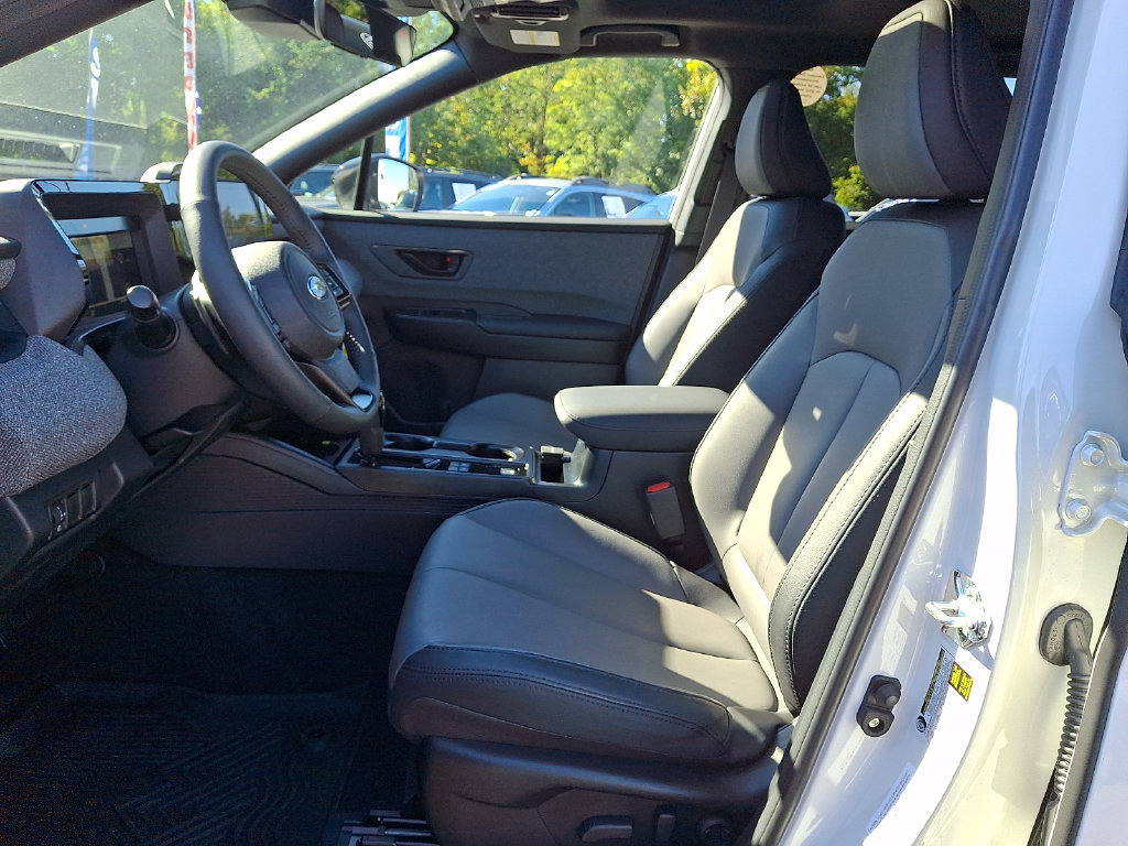 Used 2026 Subaru Outback Premium AWD/4WD image 13