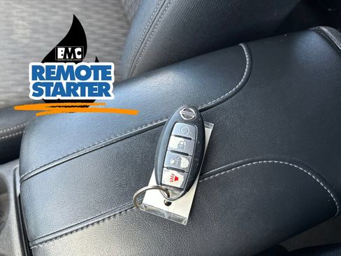 Used 2019 Nissan Rogue SV AWD/4WD image 68