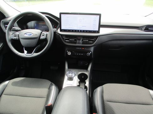 Certified 2023 Ford Escape SE image 21