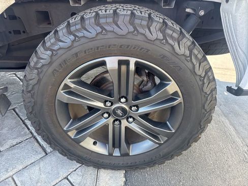 Used 2021 Ford F150 XLT w/ Equipment Group 302A High image 4