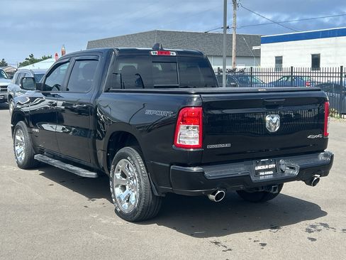 Used 2022 RAM 1500 Big Horn AWD/4WD image 2