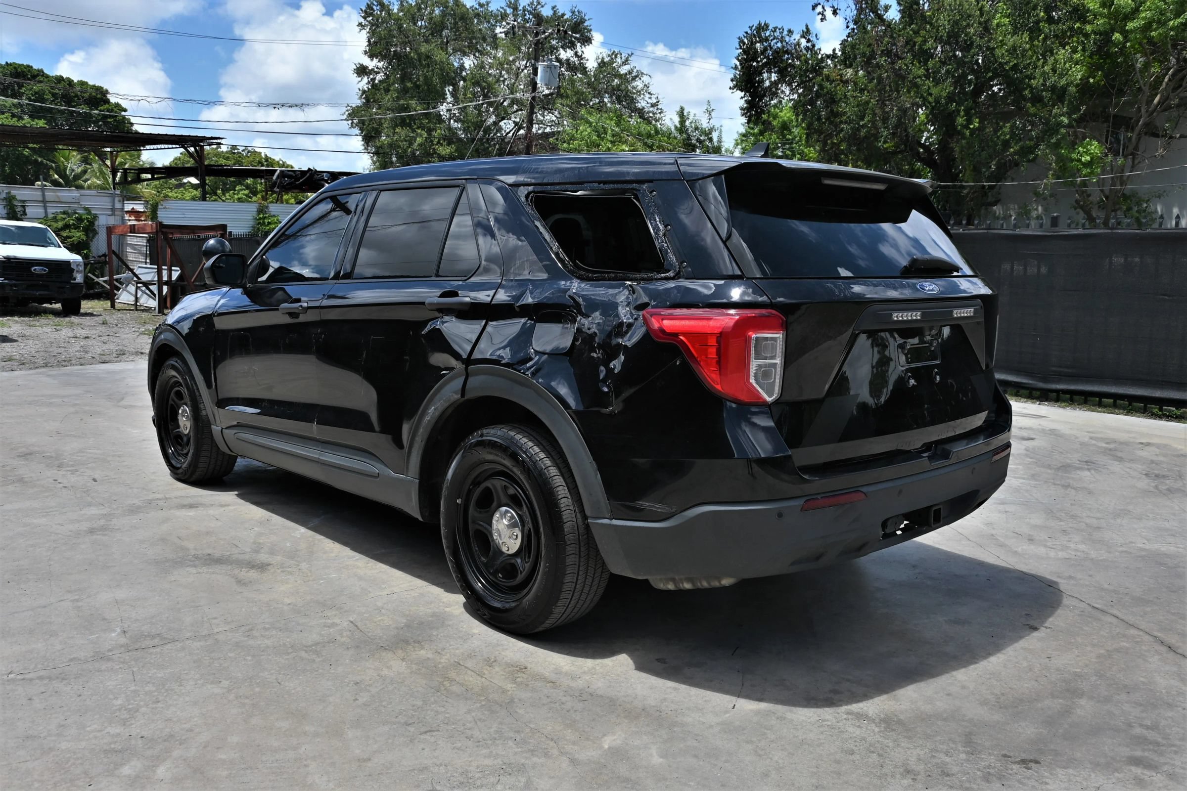 Used 2022 Ford Explorer 4WD Police Interceptor image 3