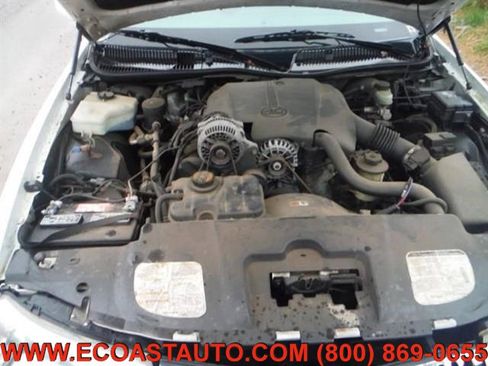 Used 2000 Lincoln Town Car Signature image 12