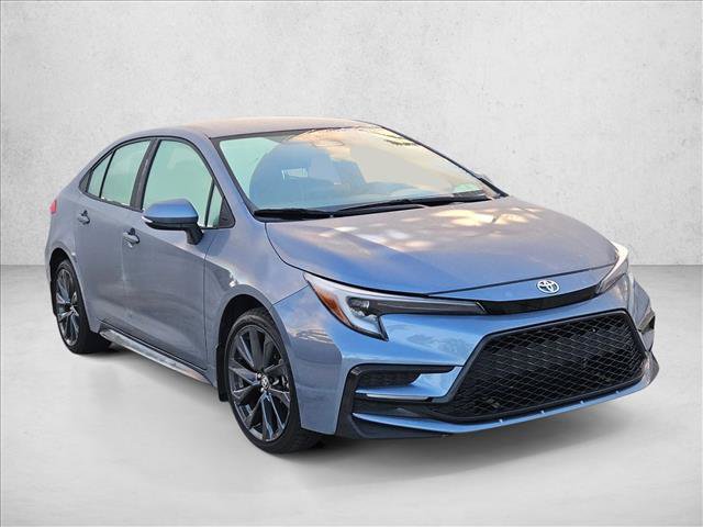 Used 2024 Toyota Corolla SE FWD image 3