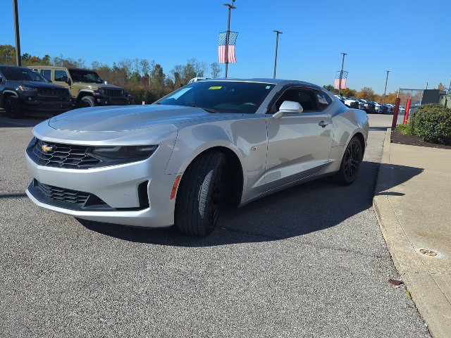 Used 2019 Chevrolet Camaro LS RWD image 5