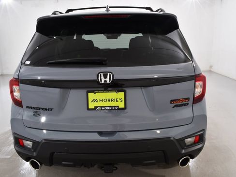 Used 2025 Honda Passport TrailSport image 13