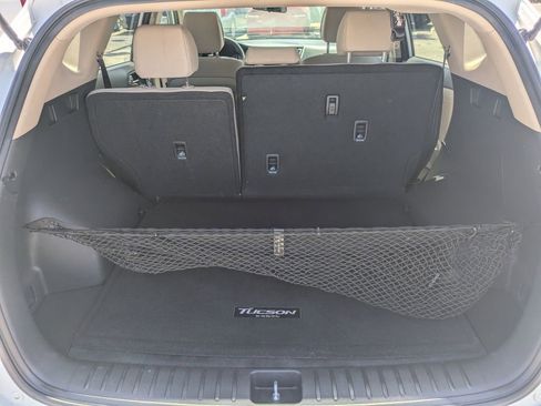 Used 2018 Hyundai Tucson SEL image 12