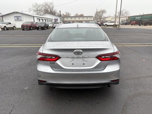 Used 2024 Toyota Camry LE image 21