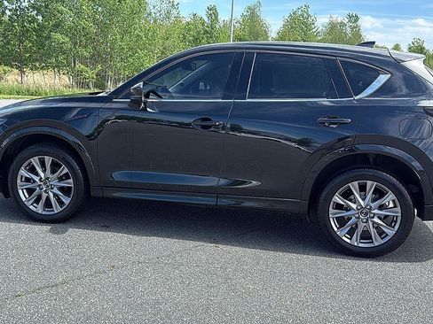 Used 2024 MAZDA CX-5 AWD 2.5 S w/ Premium Plus Pkg image 11
