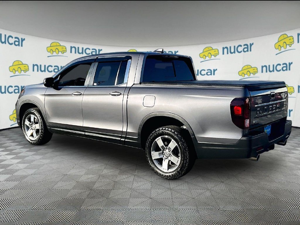 Used 2025 Honda Ridgeline RTL image 4