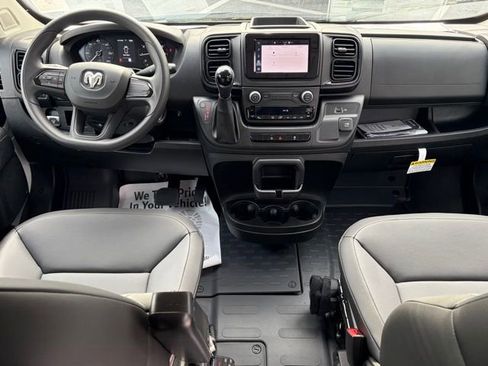 Used 2024 RAM ProMaster 3500 image 31