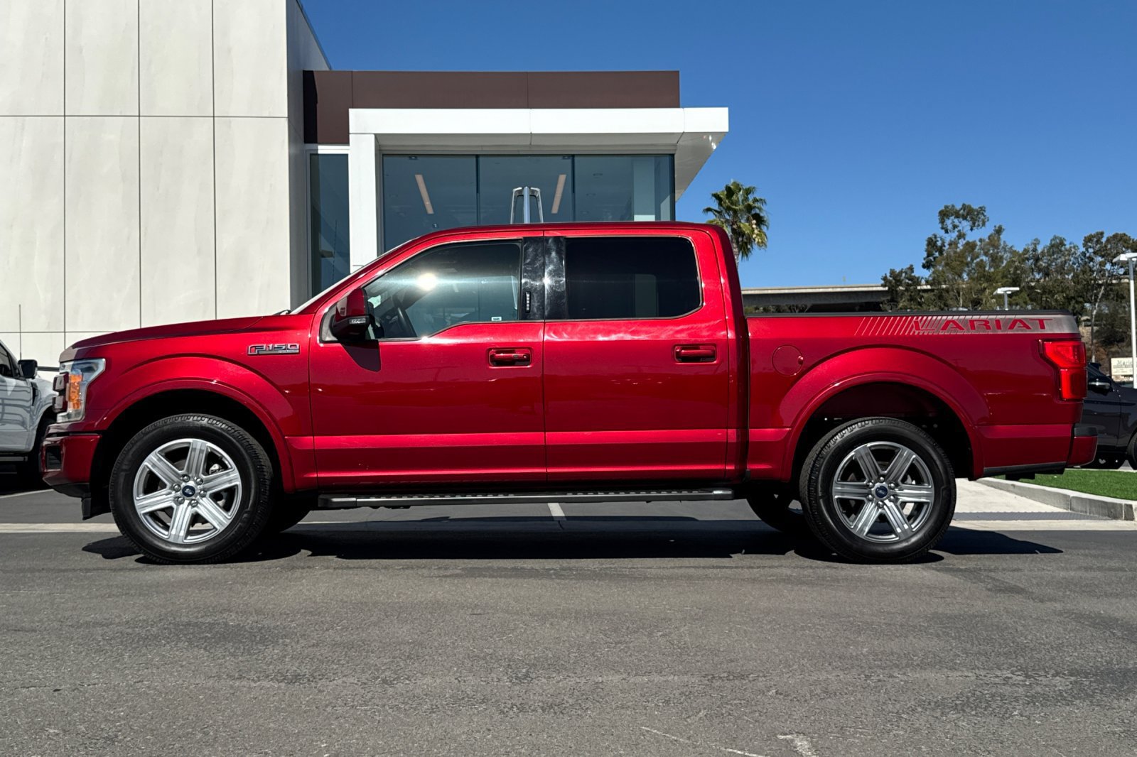 Certified 2018 Ford F150 Lariat RWD image 6