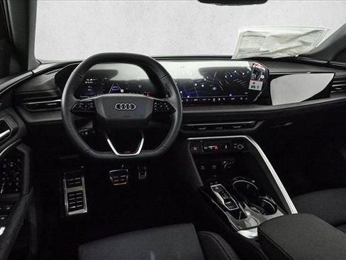 New 2025 Audi SQ5 Premium Plus image 20