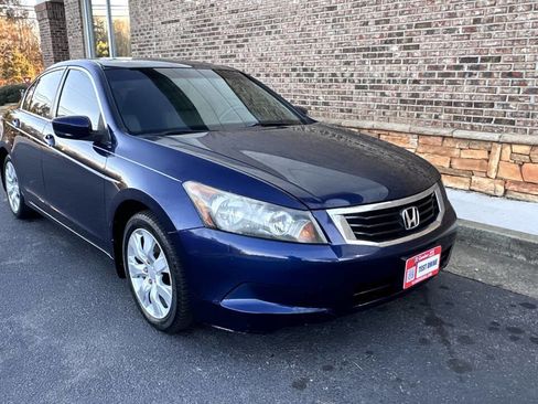 Used 2009 Honda Accord EX-L image 2