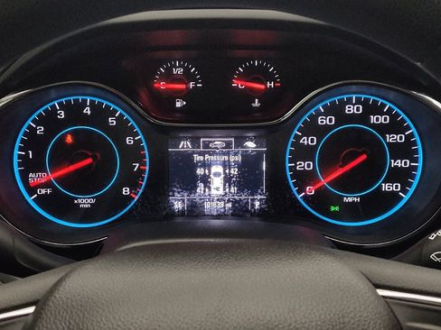 Used 2017 Chevrolet Cruze LT w/ Convenience Package image 23